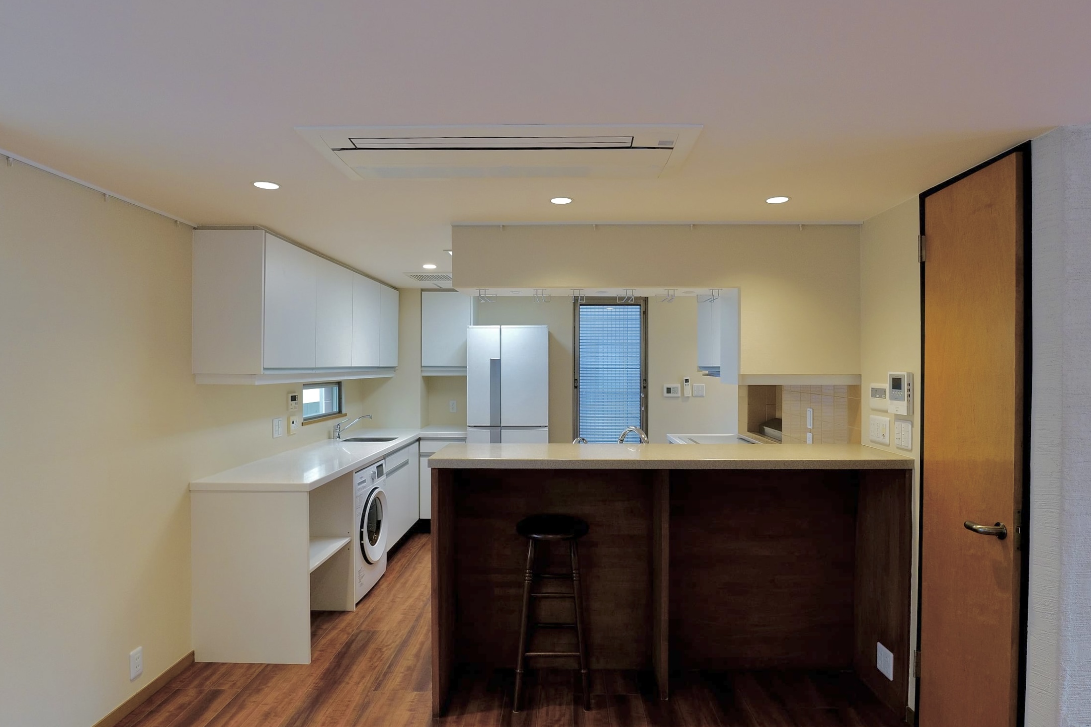 Kitchen looking in from the dining side